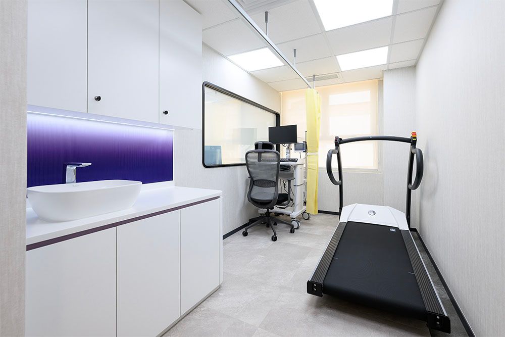 body check room with professional equipment 